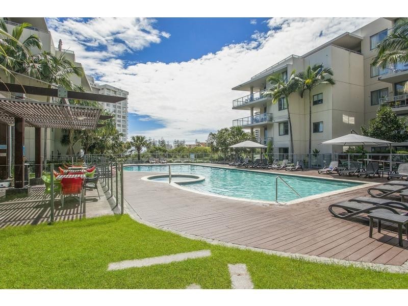 1002/1 Ocean Street, Burleigh Heads QLD 4220