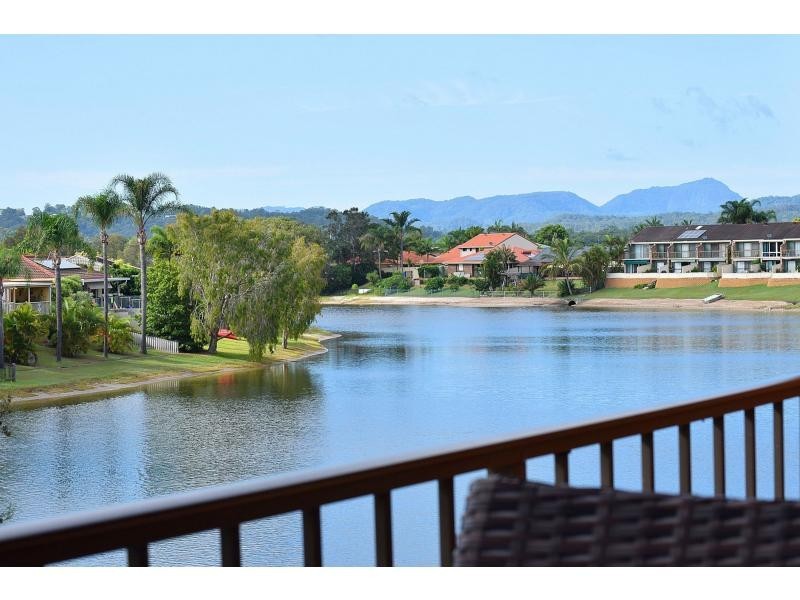 3/18 Sunbird Street, Burleigh Waters QLD 4220