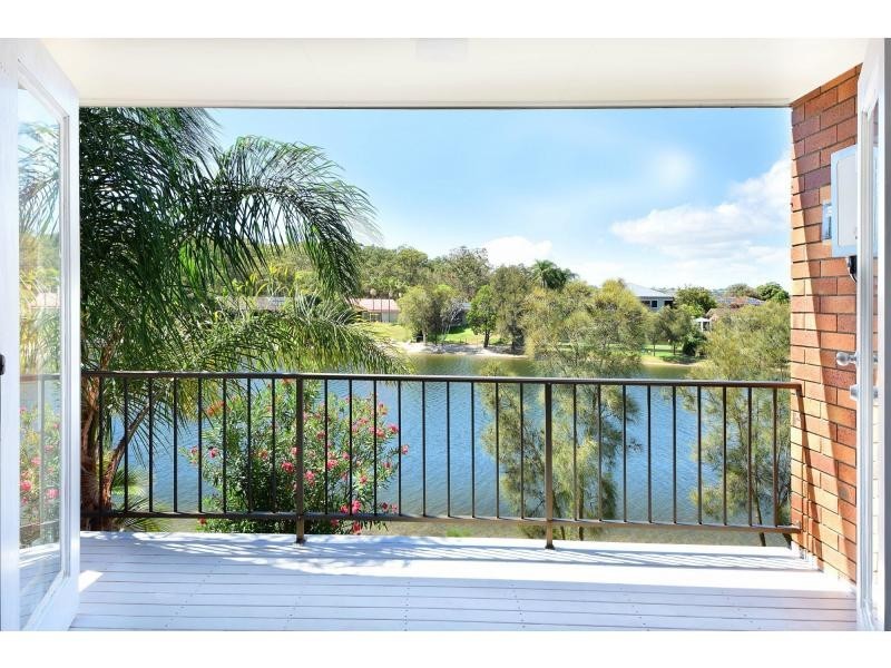 3/18 Sunbird Street, Burleigh Waters QLD 4220