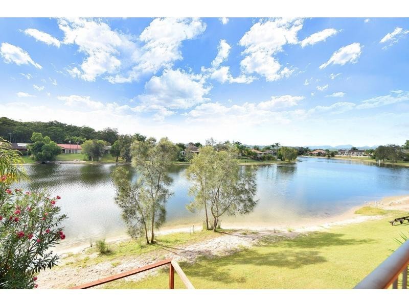 3/18 Sunbird Street, Burleigh Waters QLD 4220