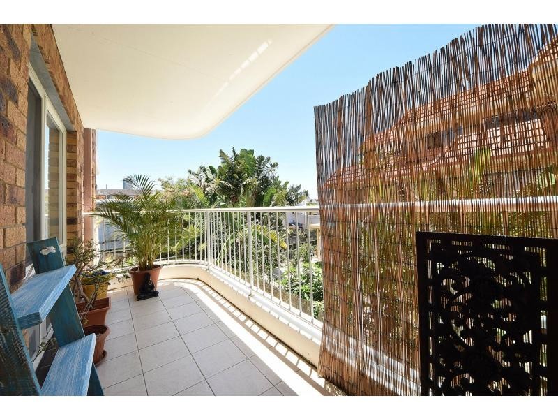 4/35 Ventura Road, Mermaid Beach QLD 4218