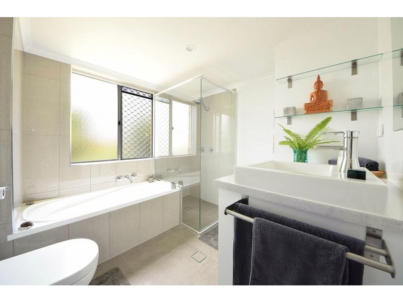 4/35 Ventura Road, Mermaid Beach QLD 4218