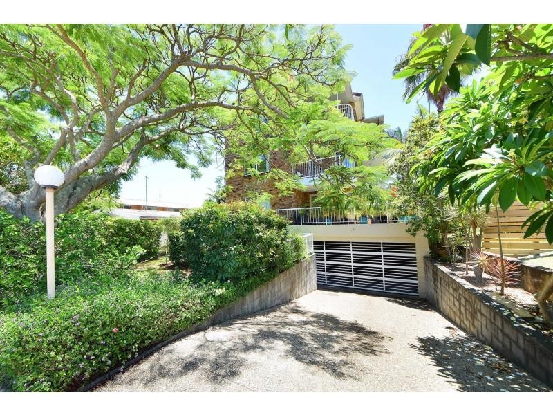 4/35 Ventura Road, Mermaid Beach QLD 4218