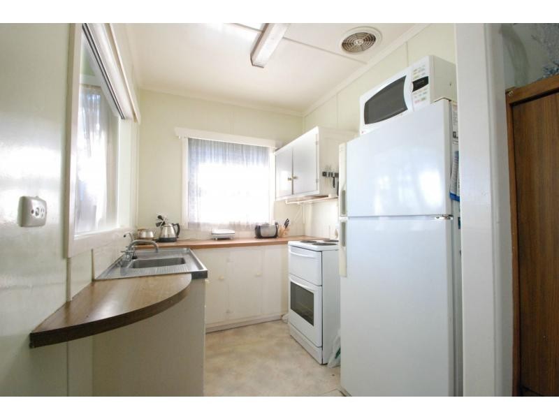 46 Paradise Avenue, Miami QLD 4220