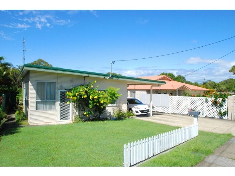 46 Paradise Avenue, Miami QLD 4220