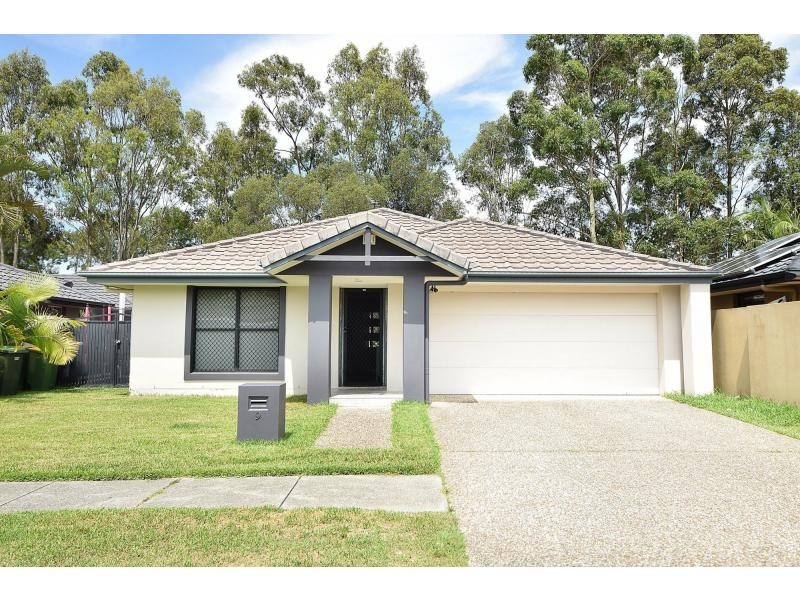 9 Seville Circuit, Burleigh Waters QLD 4220