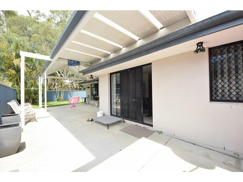 9 Seville Circuit, Burleigh Waters QLD 4220