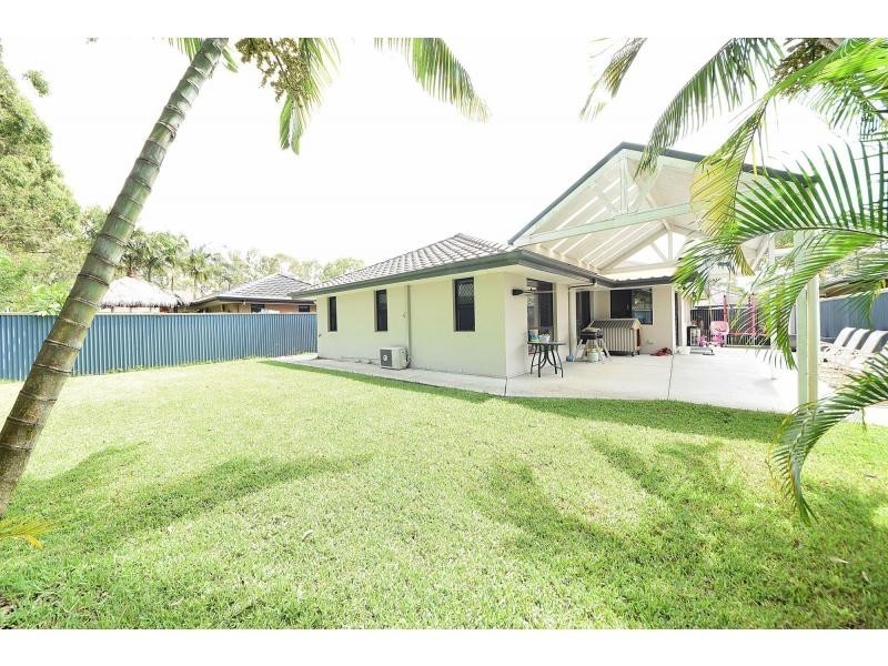 9 Seville Circuit, Burleigh Waters QLD 4220