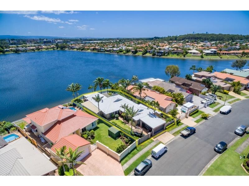 58 Dipper Drive, Burleigh Waters QLD 4220