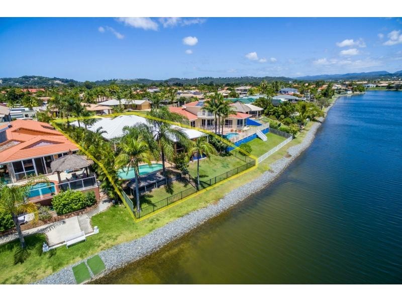 58 Dipper Drive, Burleigh Waters QLD 4220