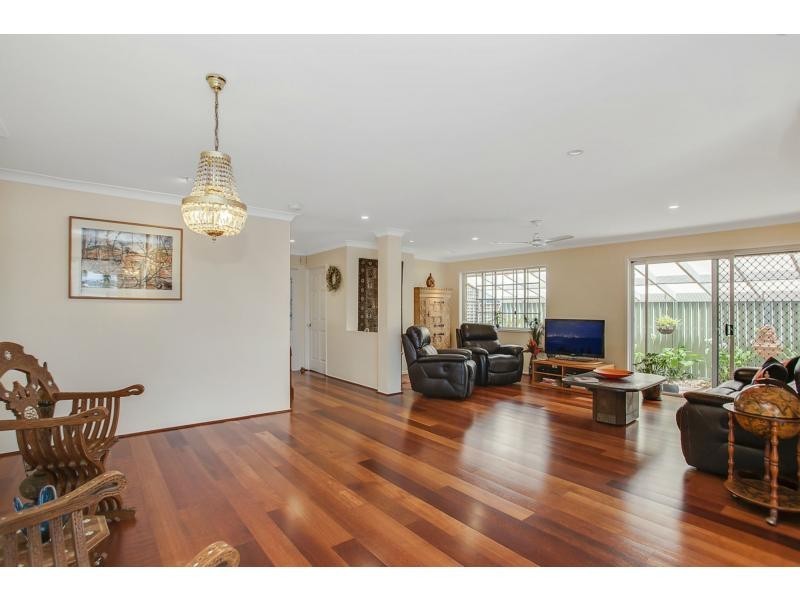 58 Dipper Drive, Burleigh Waters QLD 4220