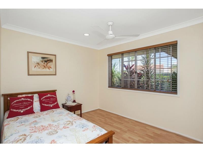 58 Dipper Drive, Burleigh Waters QLD 4220