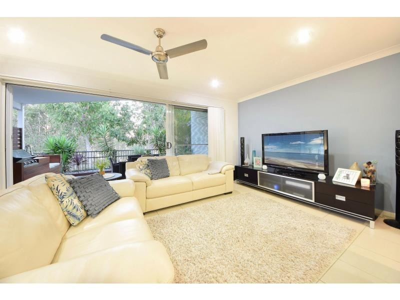98 Verona Circuit, Burleigh Waters QLD 4220