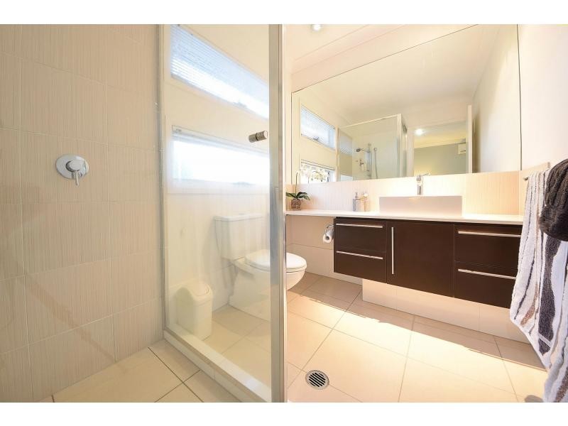 98 Verona Circuit, Burleigh Waters QLD 4220