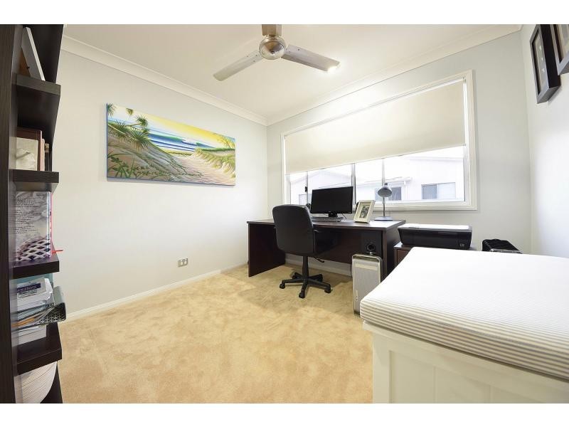 98 Verona Circuit, Burleigh Waters QLD 4220