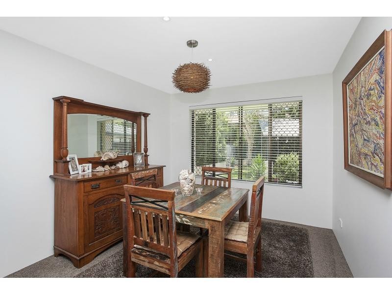 5 Tattler Way, Burleigh Waters QLD 4220