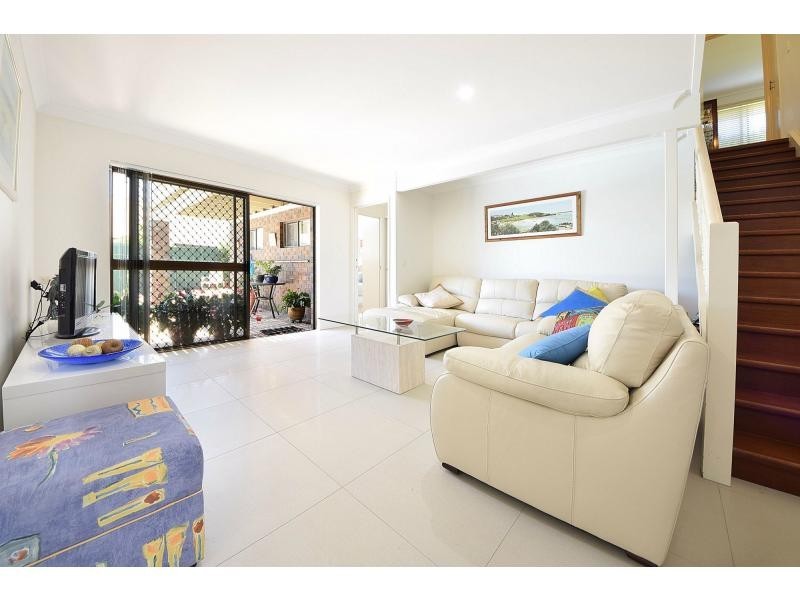 3 Kaydee Court, Miami QLD 4220