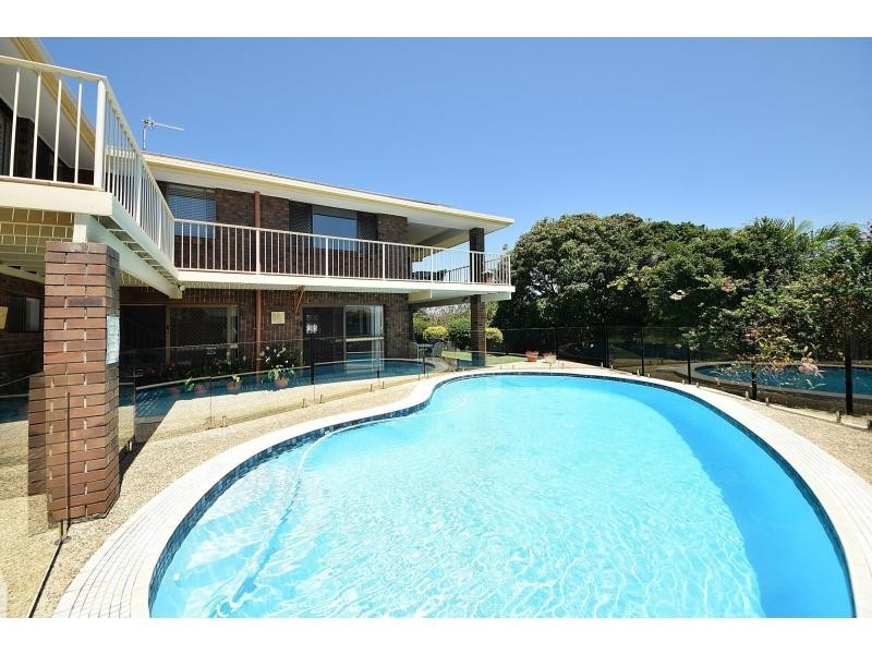 3 Kaydee Court, Miami QLD 4220