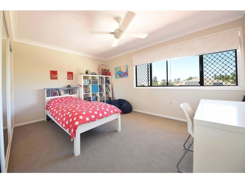 150 Santa Cruz Boulevard, Clear Island Waters QLD 4226