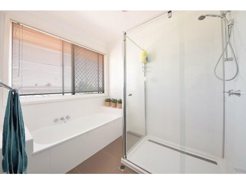 150 Santa Cruz Boulevard, Clear Island Waters QLD 4226