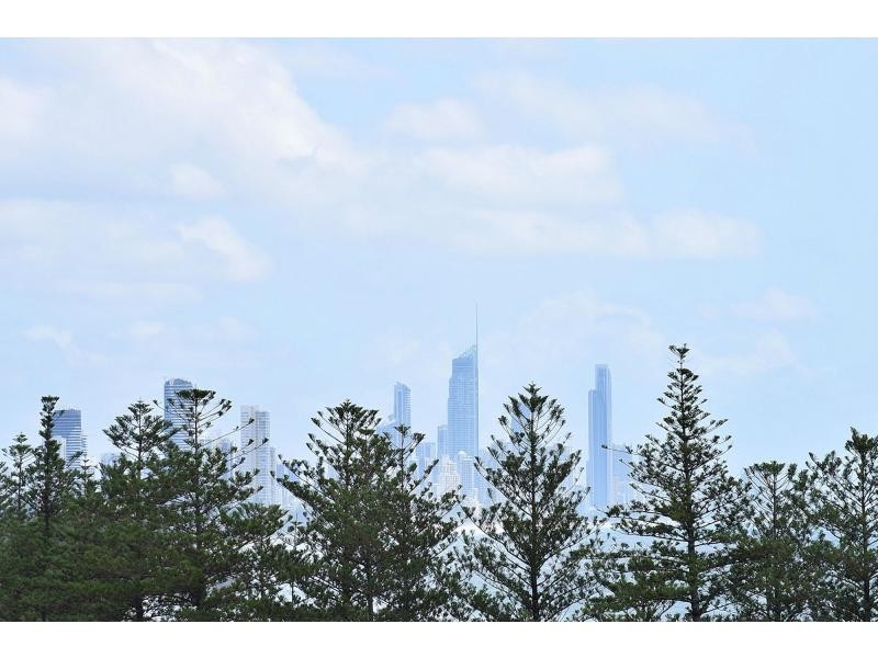 1124/1 Ocean Street, Burleigh Heads QLD 4220