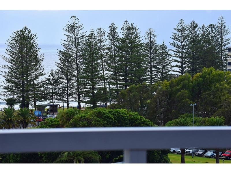 1124/1 Ocean Street, Burleigh Heads QLD 4220