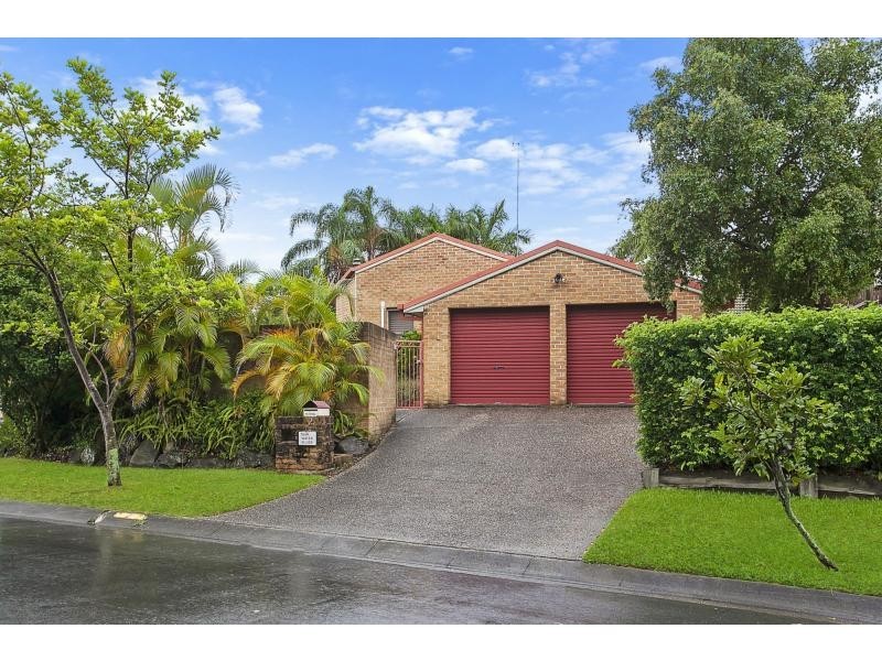 2 Exmouth Court, Elanora QLD 4221