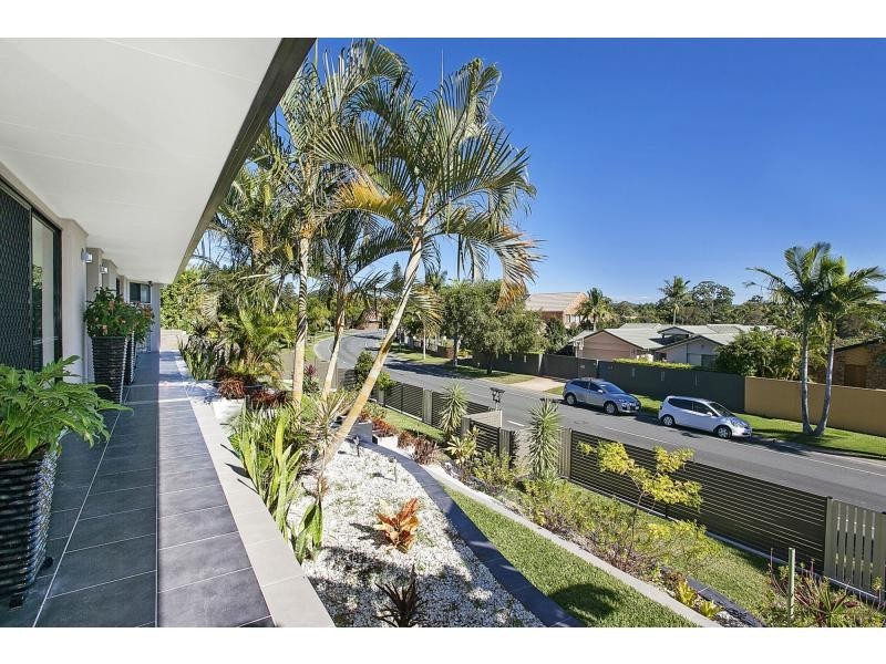 2 Bilgola Place, Robina QLD 4226