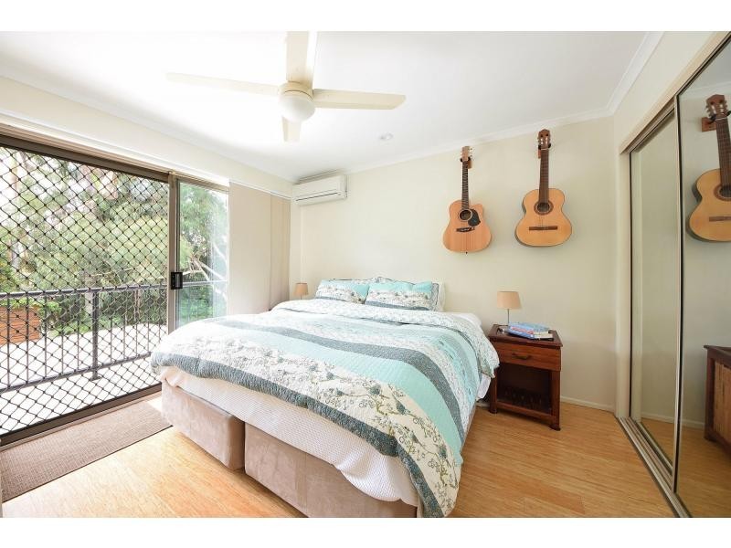 8/40 Sunbird Street, Burleigh Waters QLD 4220