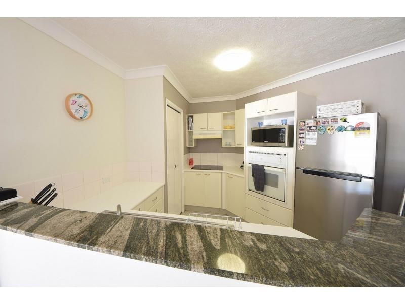 16/7 Redondo Avenue, Miami QLD 4220