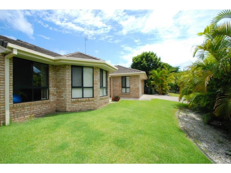 6 Euodia Close, Burleigh Heads QLD 4220