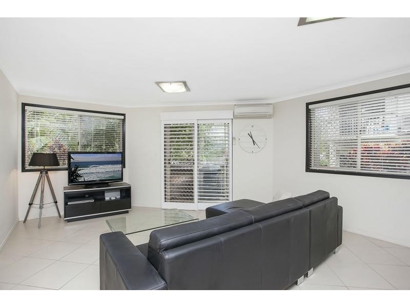 1/16 Burleigh Street, Burleigh Heads QLD 4220