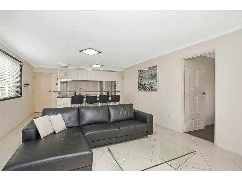 1/16 Burleigh Street, Burleigh Heads QLD 4220
