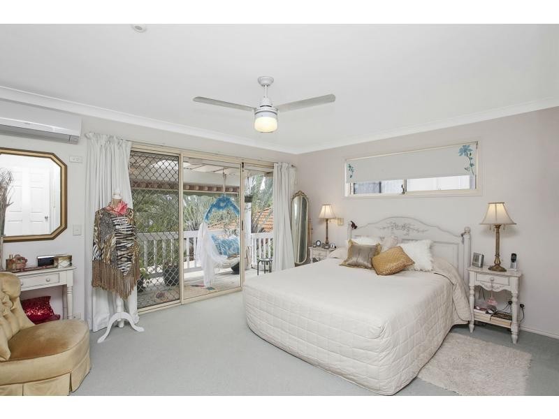 1/3 Symonds Road, Burleigh Heads QLD 4220