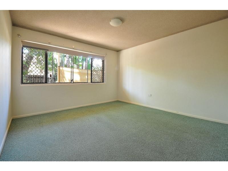 3/11 Awoonga Avenue, Burleigh Heads QLD 4220