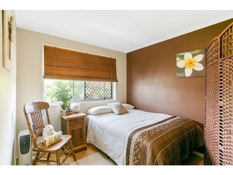 64 Banksia Broadway, Burleigh Waters QLD 4220