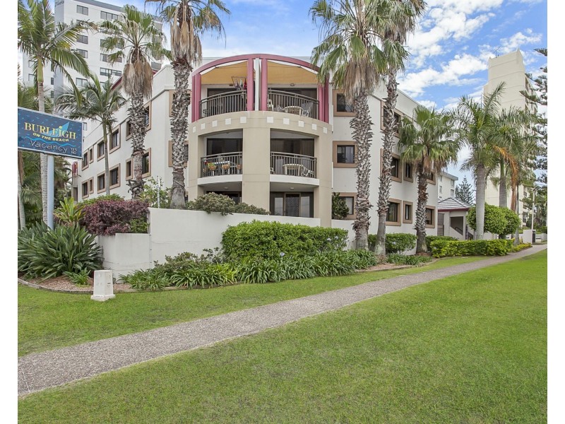 2/5 Fourth Avenue, Burleigh Heads QLD 4220