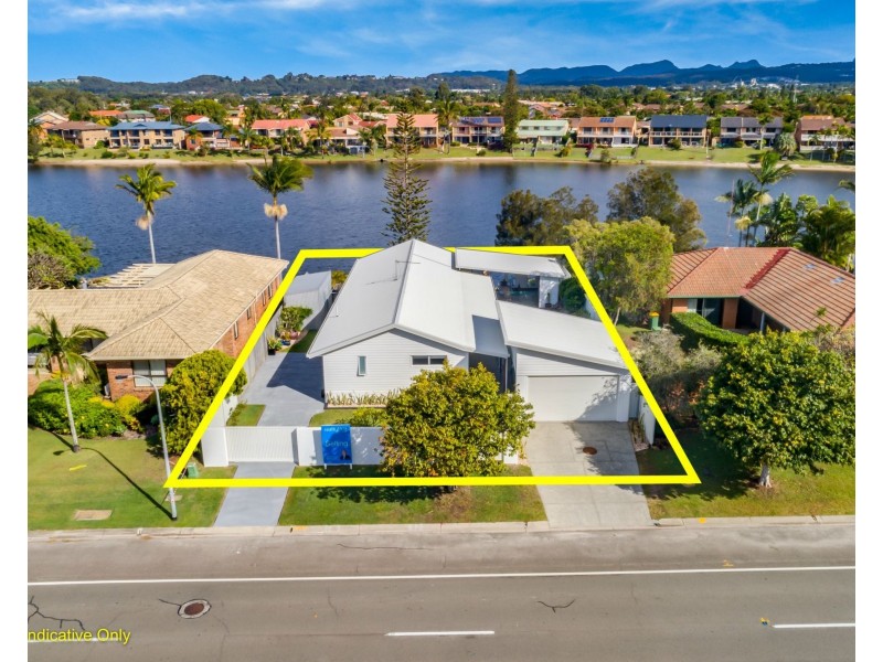 30 Honeyeater Drive, Burleigh Waters QLD 4220