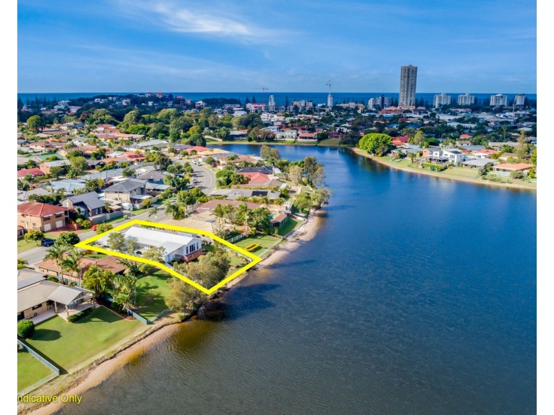 30 Honeyeater Drive, Burleigh Waters QLD 4220