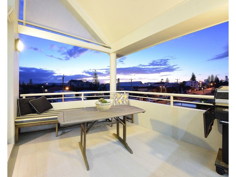 1/87 Albatross Avenue, Mermaid Beach QLD 4218