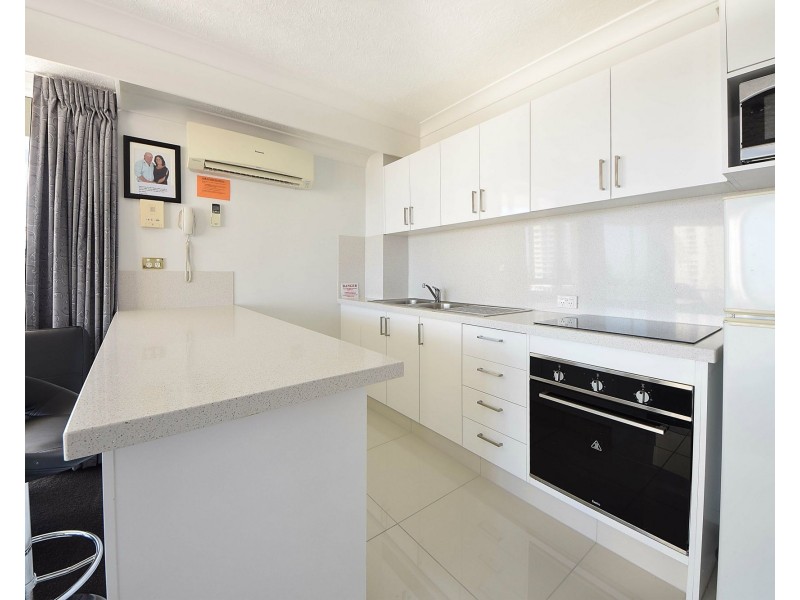 86/210 Surf Parade, Surfers Paradise QLD 4217