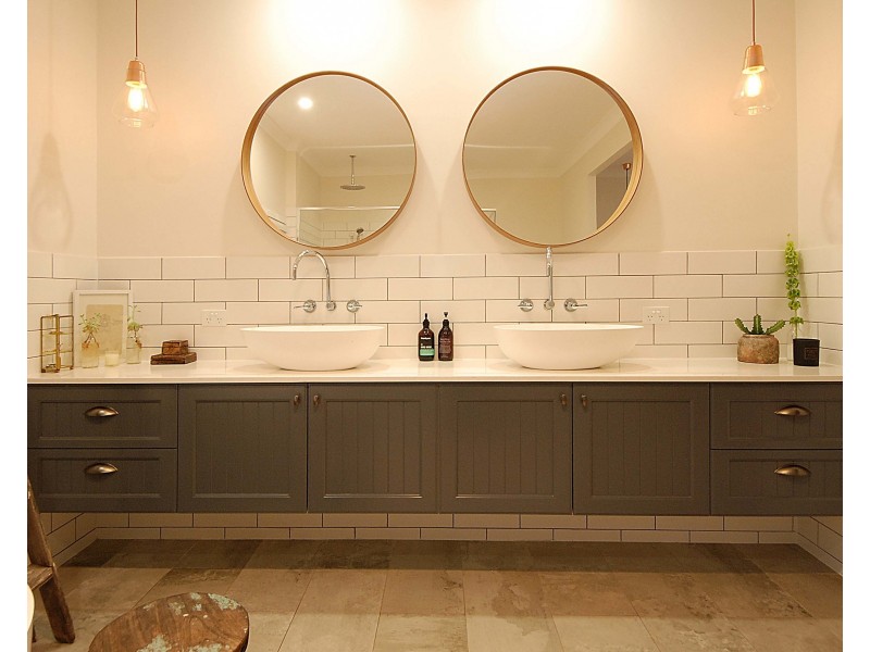 6 Babbler Court, Burleigh Waters QLD 4220