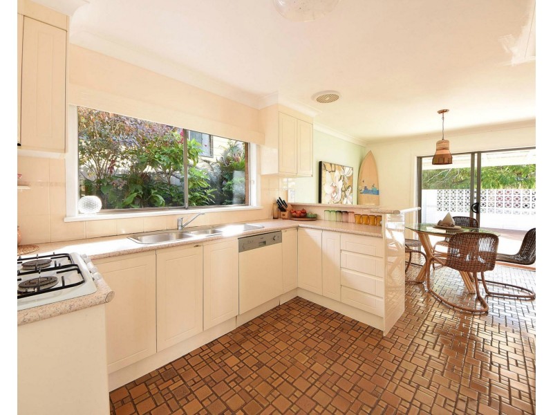 36 Kiers Road, Miami QLD 4220