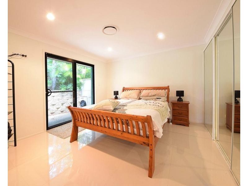 31/2 Ridgeline Way, Highland Park QLD 4211