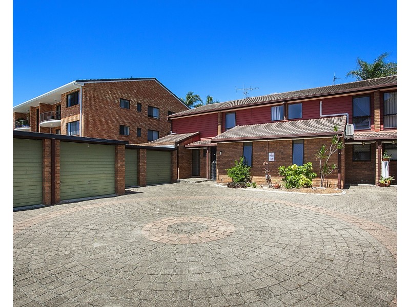 9/17-21 Duet Dr, Mermaid Waters QLD 4218