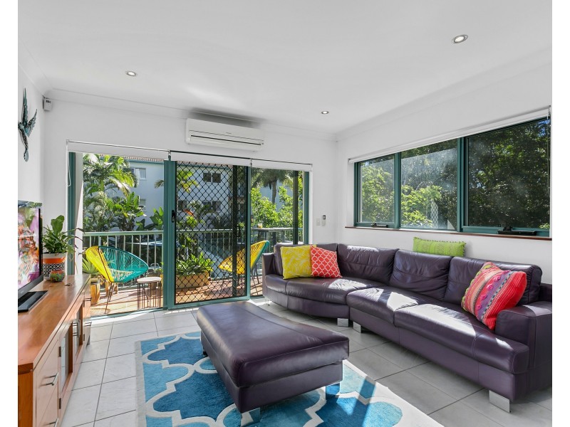 7/28 Marine Pde, Miami QLD 4220