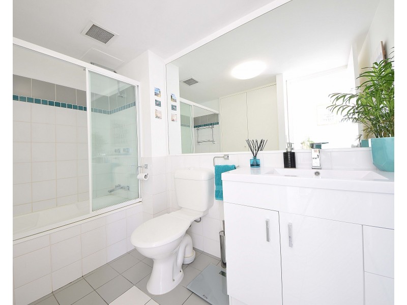 90/7 Redondo Ave, Miami QLD 4220