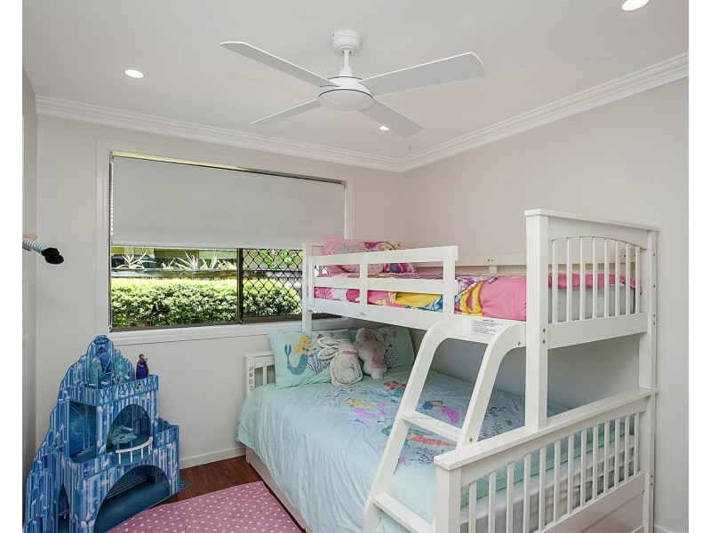 24 Bradley Ave, Miami QLD 4220