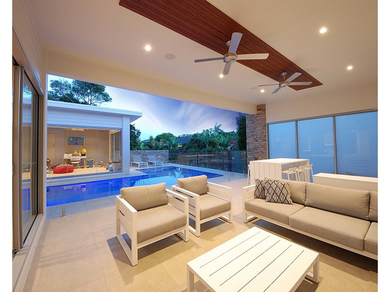 30 Banksia Broadway, Burleigh Waters QLD 4220