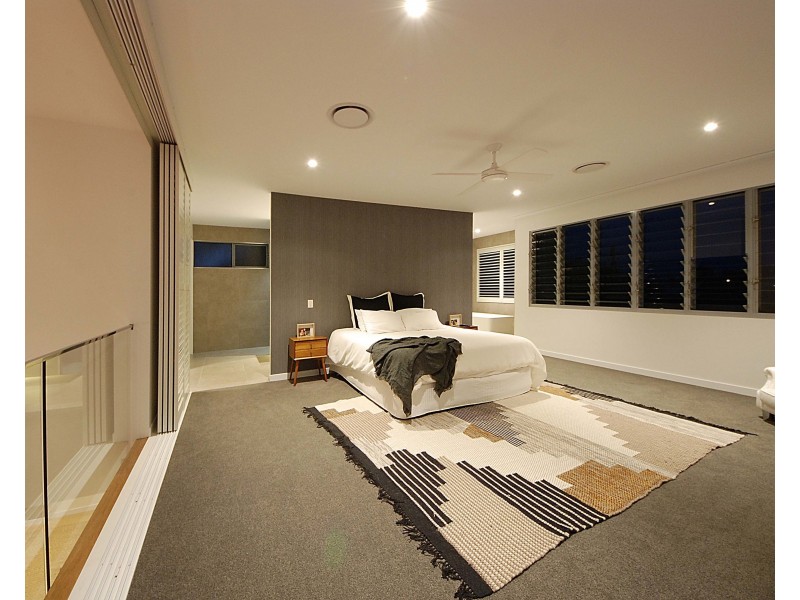 30 Banksia Broadway, Burleigh Waters QLD 4220